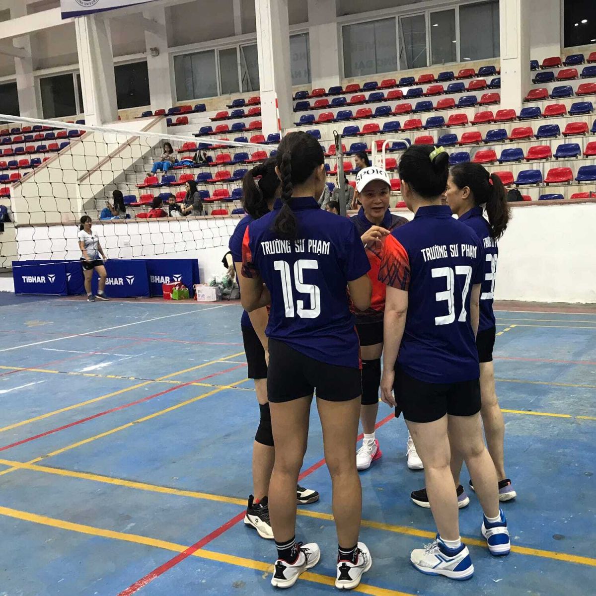 Thi công sân thể dục thể thao cho trường học