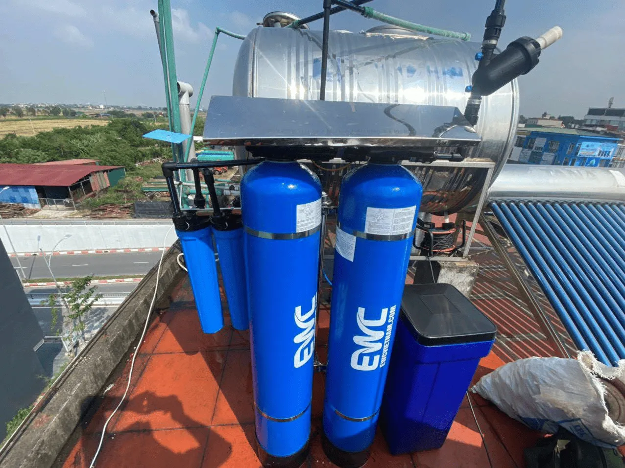 Lắp đặt hệ thống lọc tổng đầu nguồn xã Sơn Động, Bắc Ninh