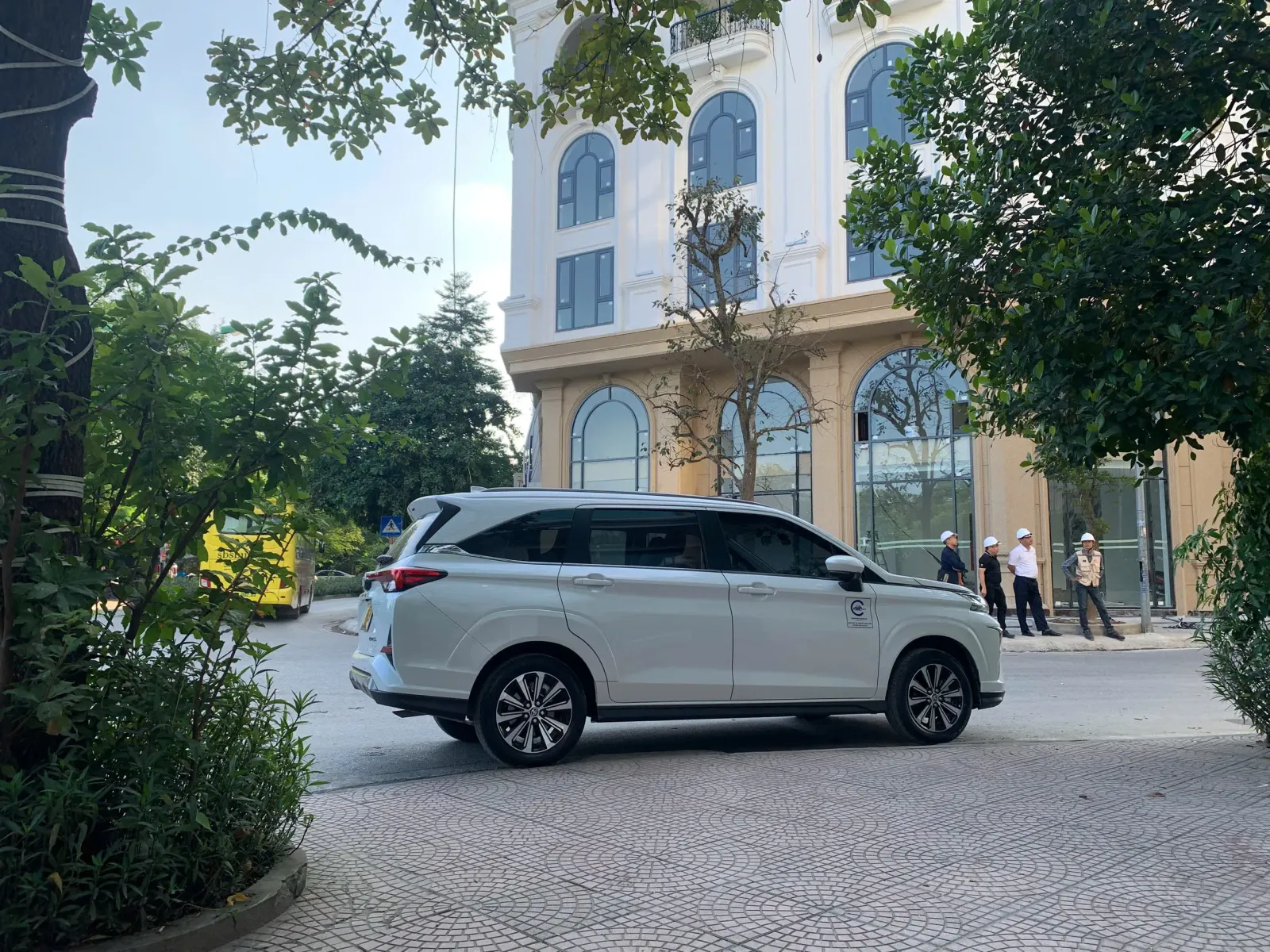 Báo giá thuê xe 4 chỗ, 7 chỗ tại xã Hồng Vân, Hà Nội Báo giá thuê xe 4 chỗ, 7 chỗ tại xã Hồng Vân, Hà Nội