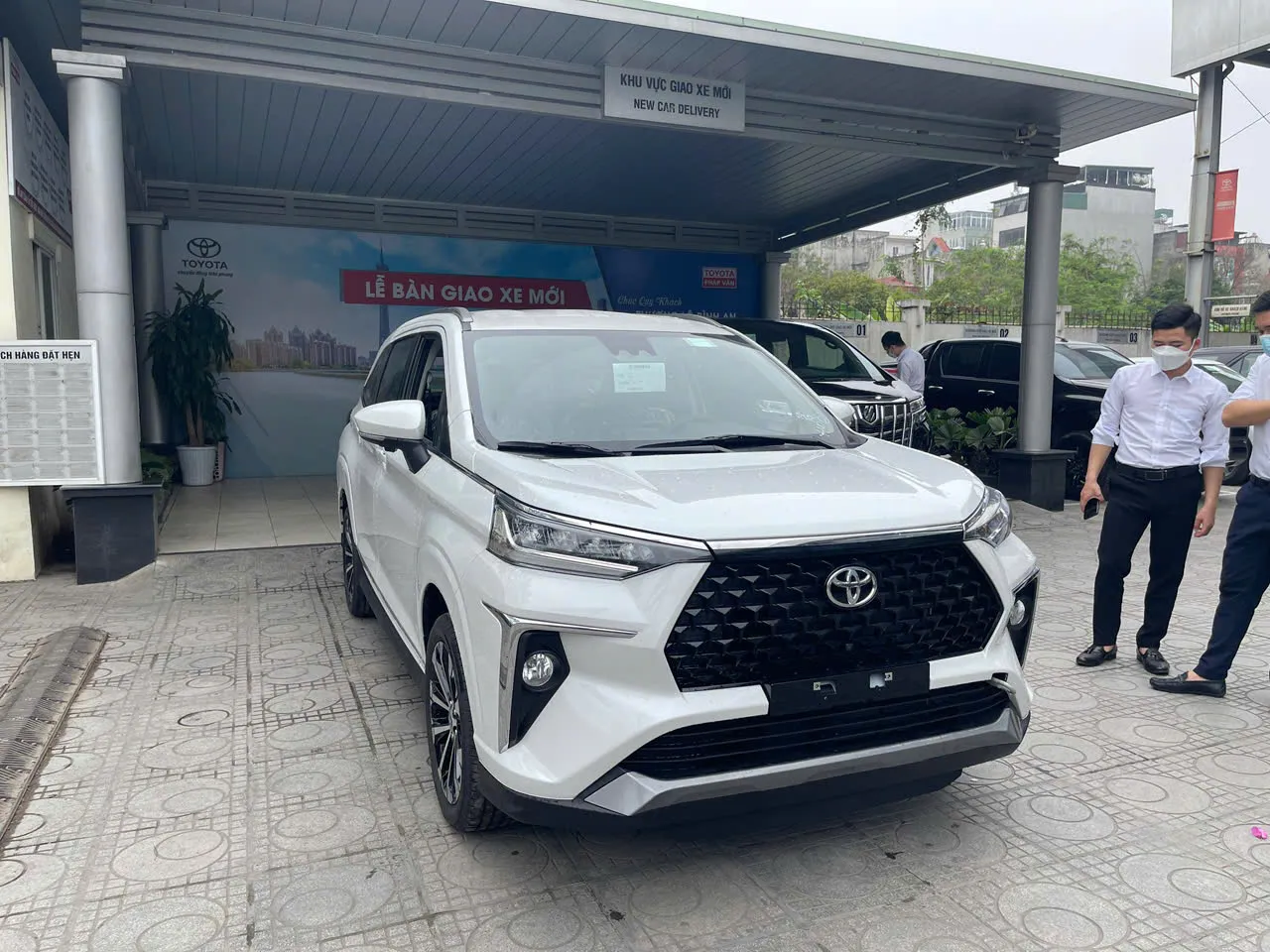 Dịch vụ thuê xe 4 chỗ, 7 chỗ tại phường Lĩnh Nam, Hà Nội Dịch vụ thuê xe 4 chỗ, 7 chỗ tại phường Lĩnh Nam, Hà Nội