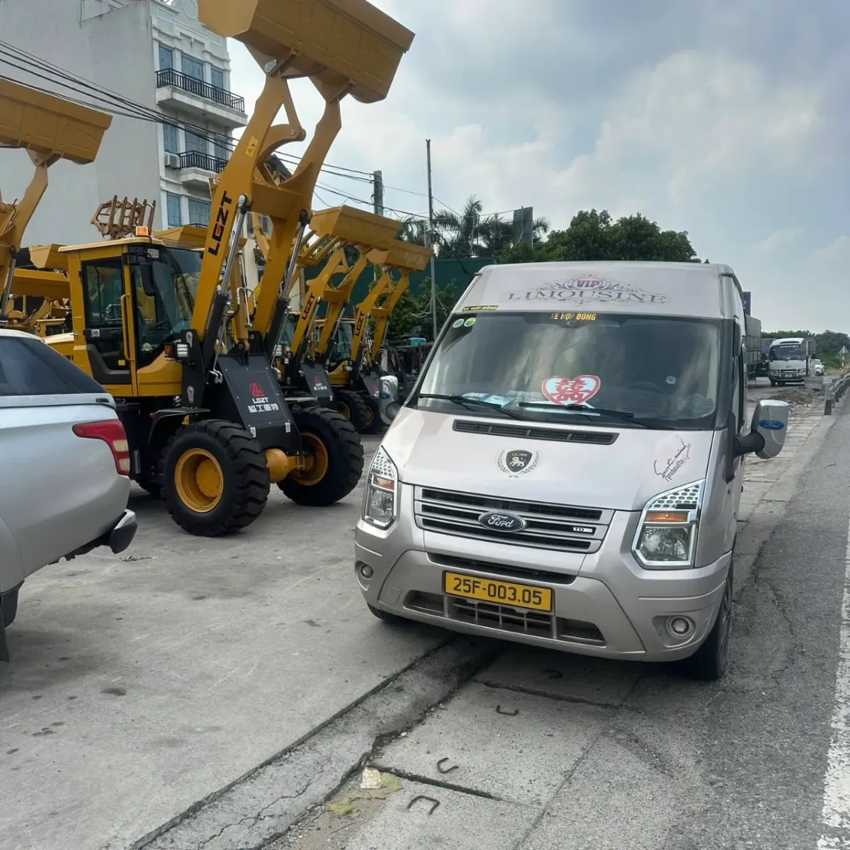 Thuê xe 16 chỗ tại Lai Châu phục vụ du lịch đám cưới