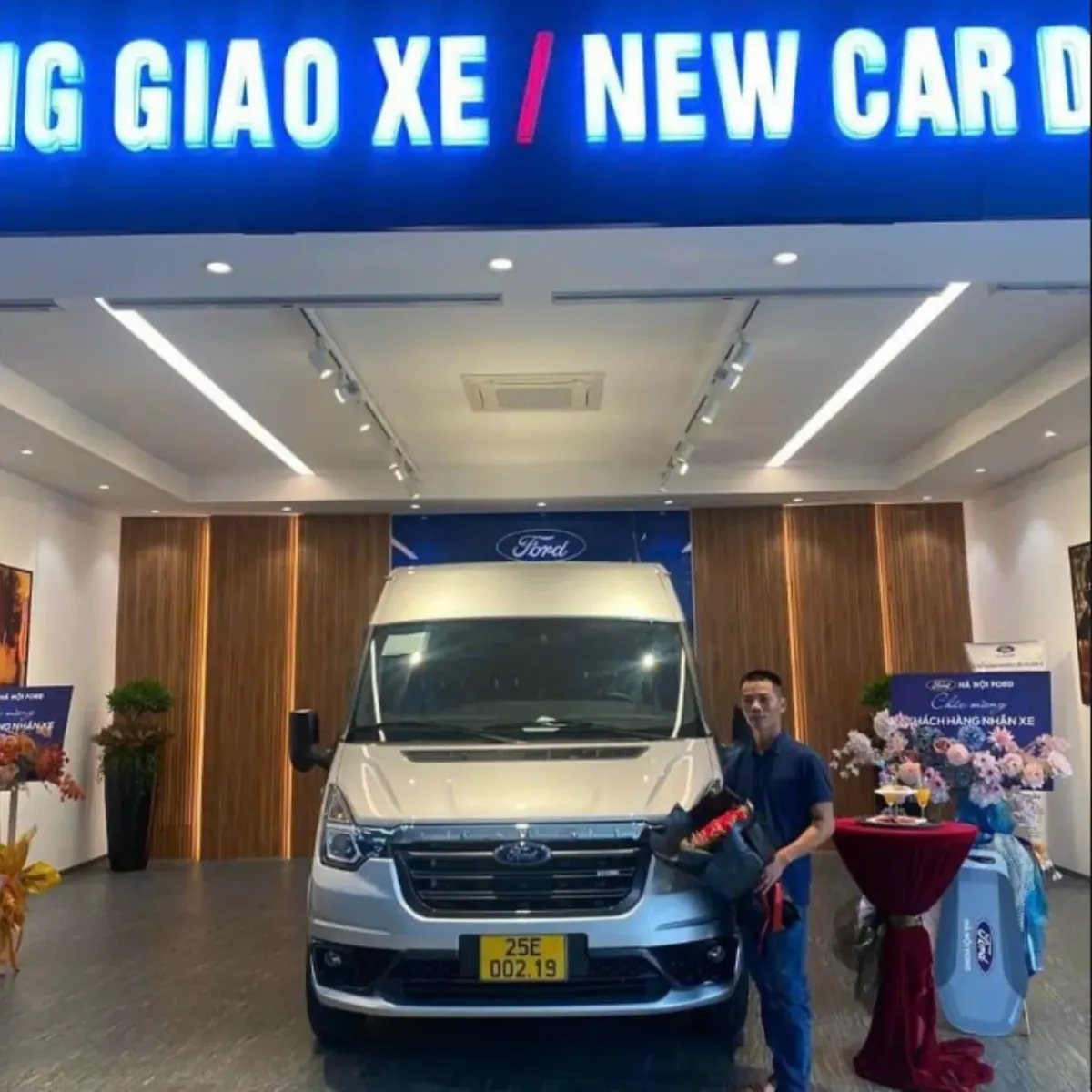 Thuê xe 16 chỗ tại Lai Châu: Phục vụ du lịch, đám cưới