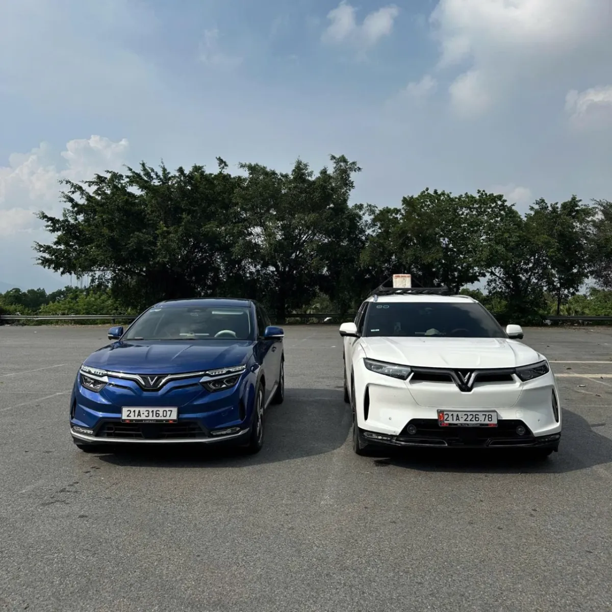 Thuê xe 4 chỗ, 7 chỗ huyện Trạm Tấu, Yên Bái