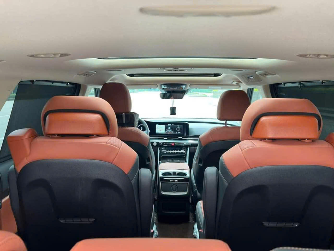 Thuê xe 7 chỗ Kia Carnival tại Hà Nam sang trọng đẳng cấp