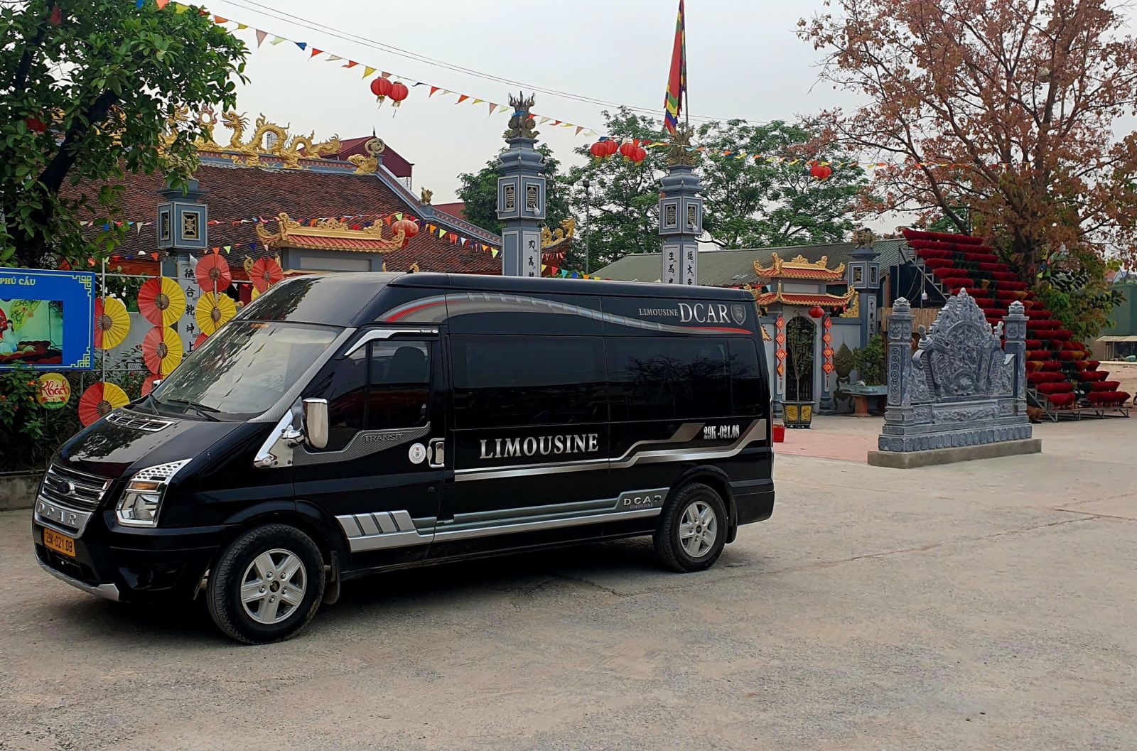 Thuê xe du lịch Limousine 9 chỗ tại Bắc Giang